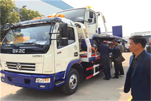 固阳汽车道路救援拖车价格